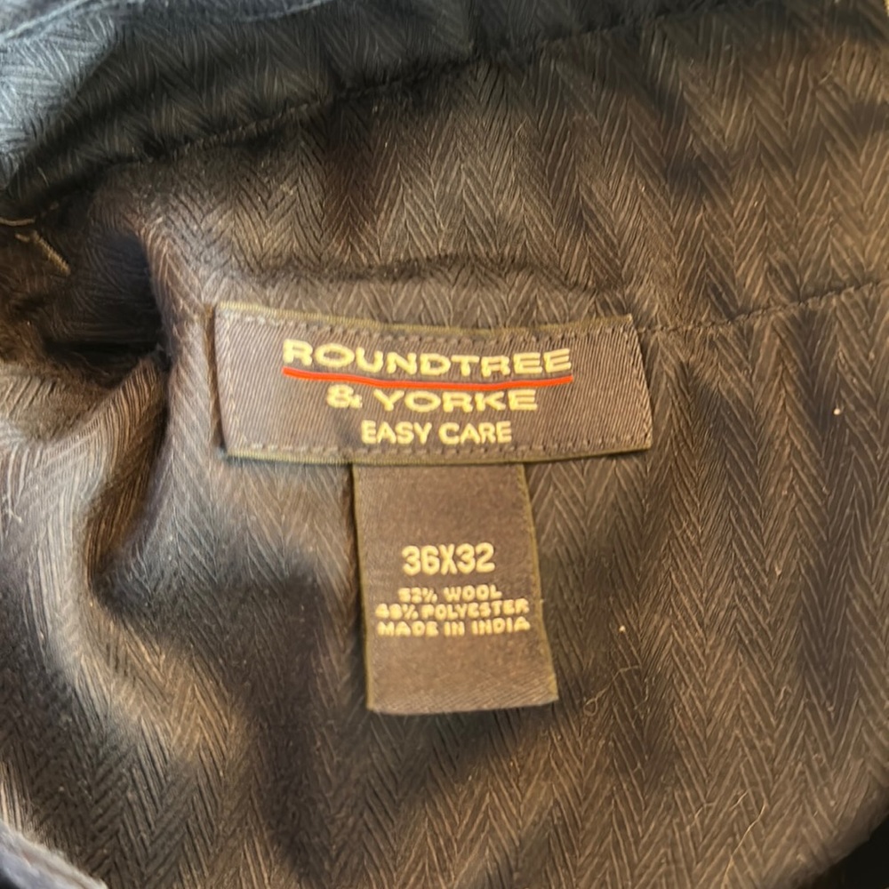 Dress pant. 36x32 great condition.